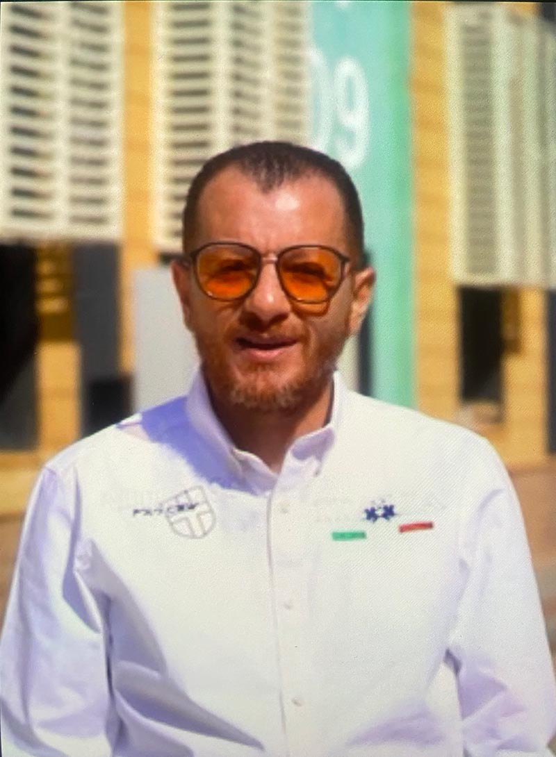 صورة محاسب محمد سلامة